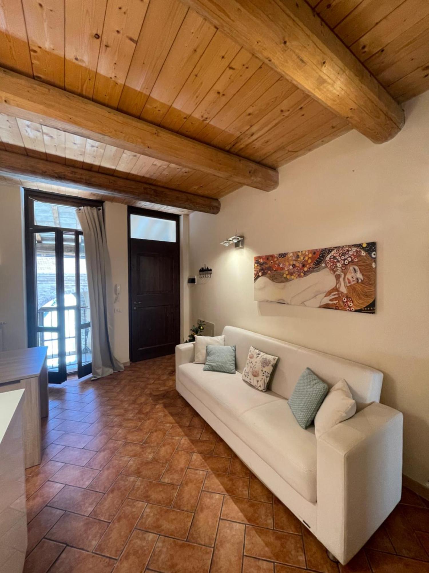Il Borghetto Medievale Suite 法布里亚诺 外观 照片